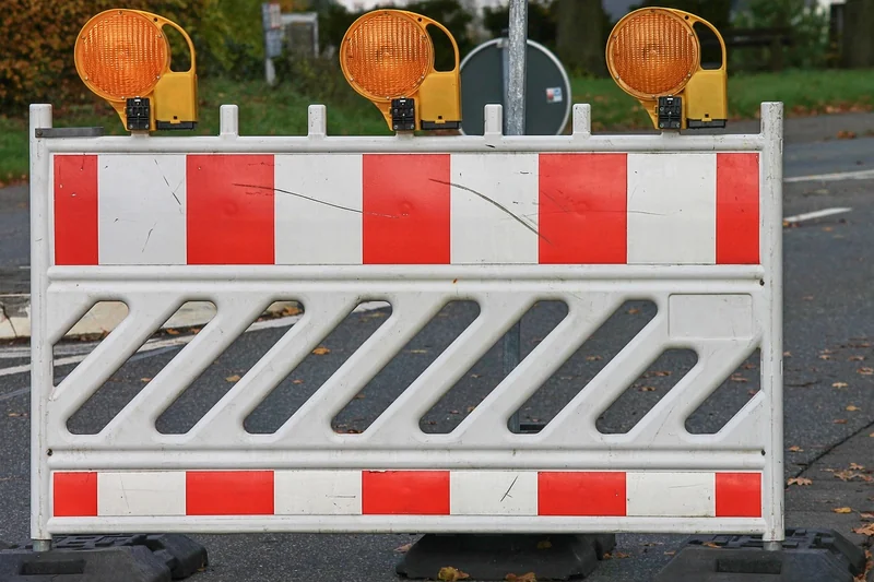 Comment choisir le bon panneau de sécurité pour votre entreprise