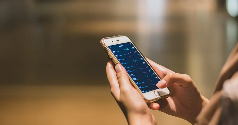 Payer en ligne : ce qui change par rapport au magasin
